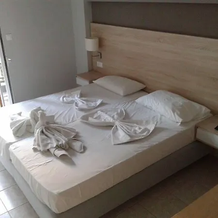 Hotel Catherine 2*