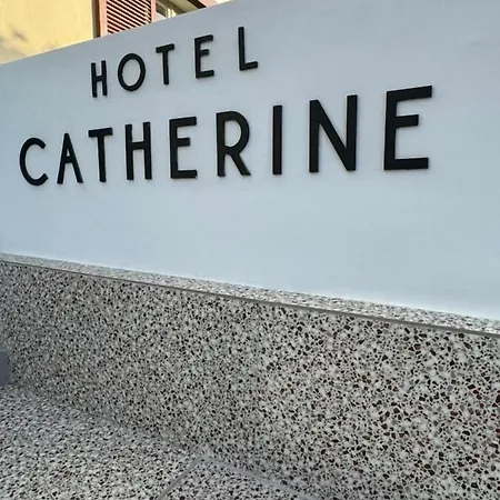 Otel Catherine 2*