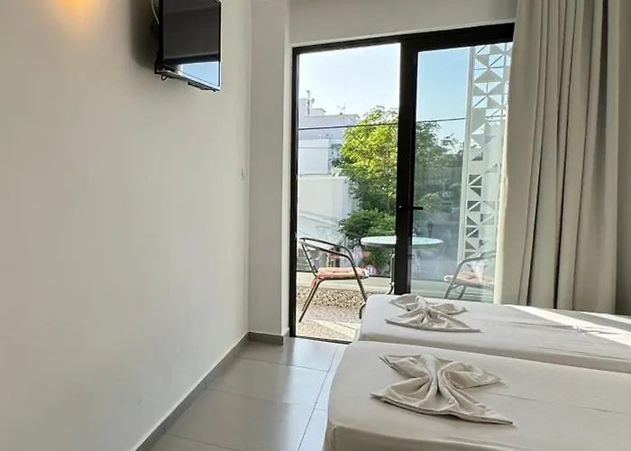 Otel Catherine 2*