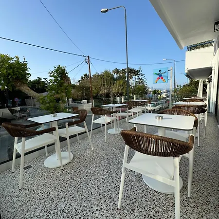Catherine Hotel 2*