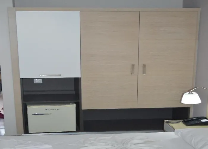 Catherine מלון העיירה קוס